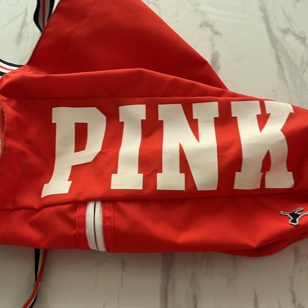 Victora Secret Pink Zipper Tote - Picture 4 of 6